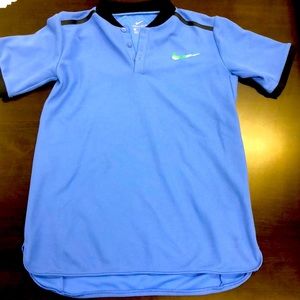 Nike size 10 boys tennis shirt